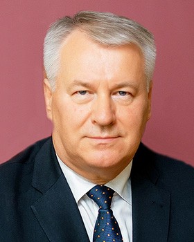 
        Гиперхолестеринемия и COVID-19. Лечение и риски			    