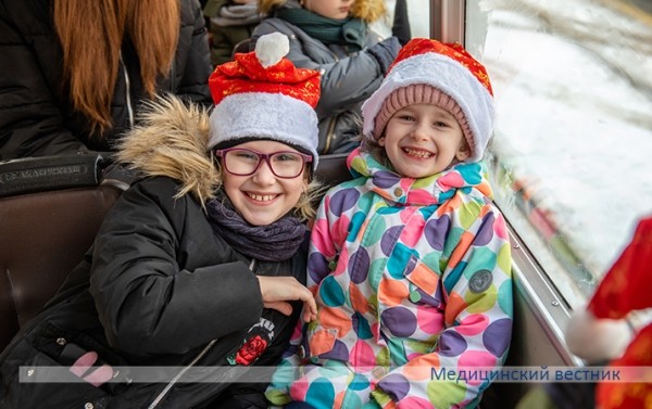 
        Загадать желание  в новогоднем трамвае можно было в Минске			    