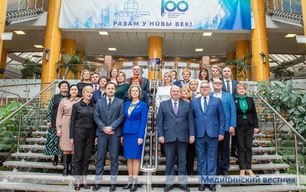 
        Профсоюзы работников здравоохранения Минска и Москвы подписали соглашение о сотрудничестве			    