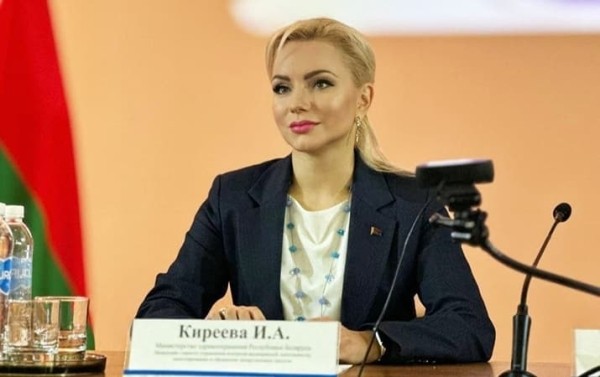 
        Состоялась общественная лекция на тему «Женщины против пьянства и наркотиков»			    
